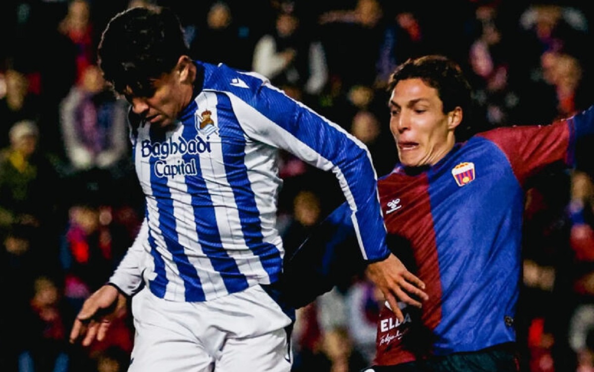 Aramburu y la Real Sociedad avanzan a octavos de la Copa del Rey tras vencer al Eldense 2-1