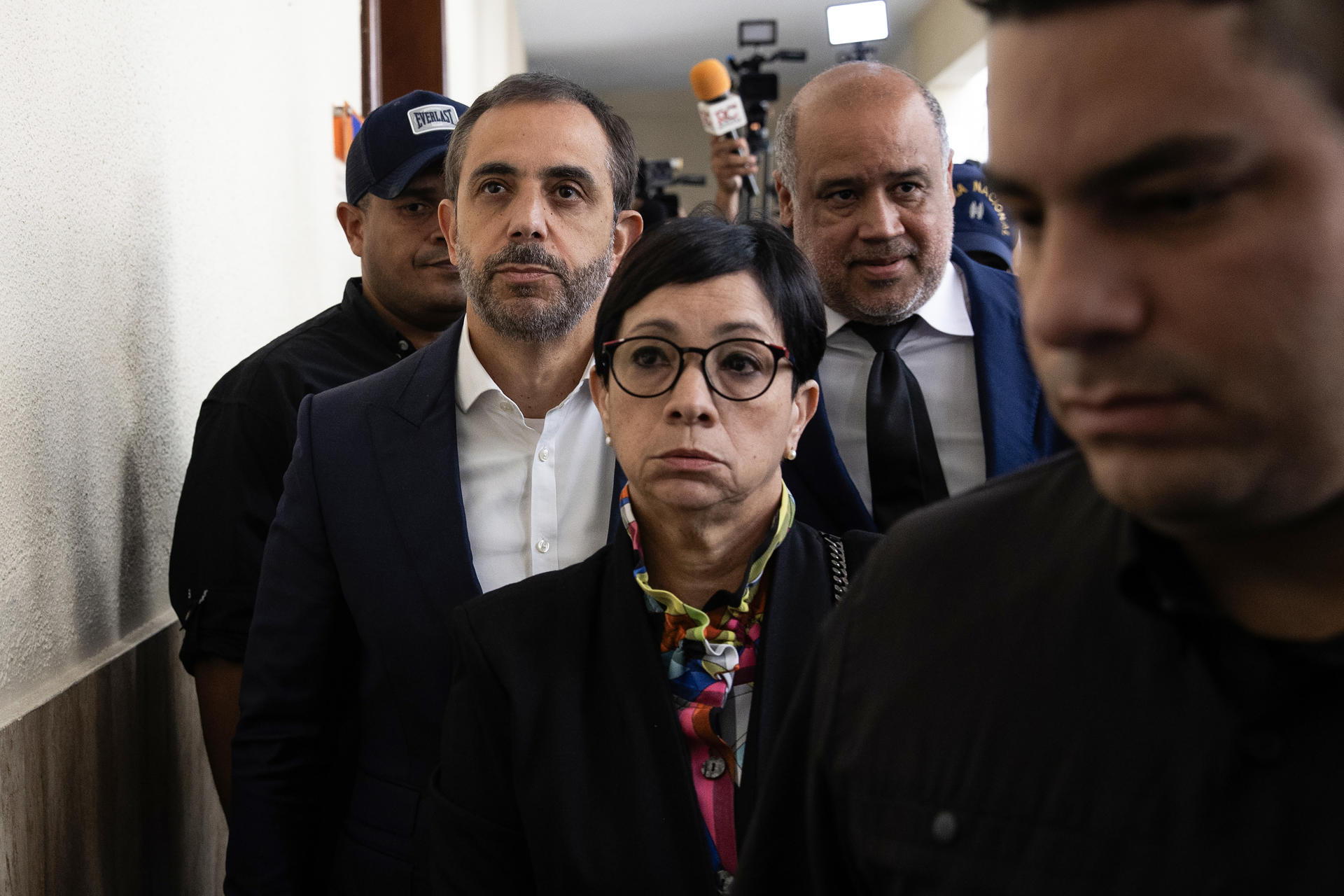 Tribunal dominicano envía a juicio al propietario de la discoteca Jet Set por el colapso que cobró la vida de 236 personas
