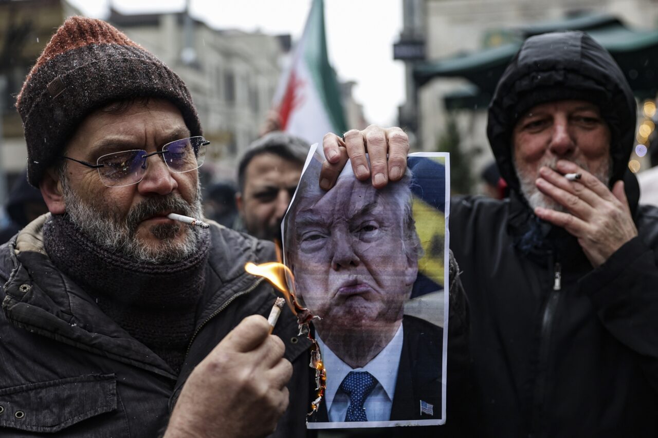 Consejo de DD HH de la ONU debatirá represión en Irán tras semanas de protestas y miles de muertos