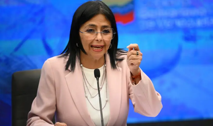 Petróleo para los venezolanos, no para Delcy