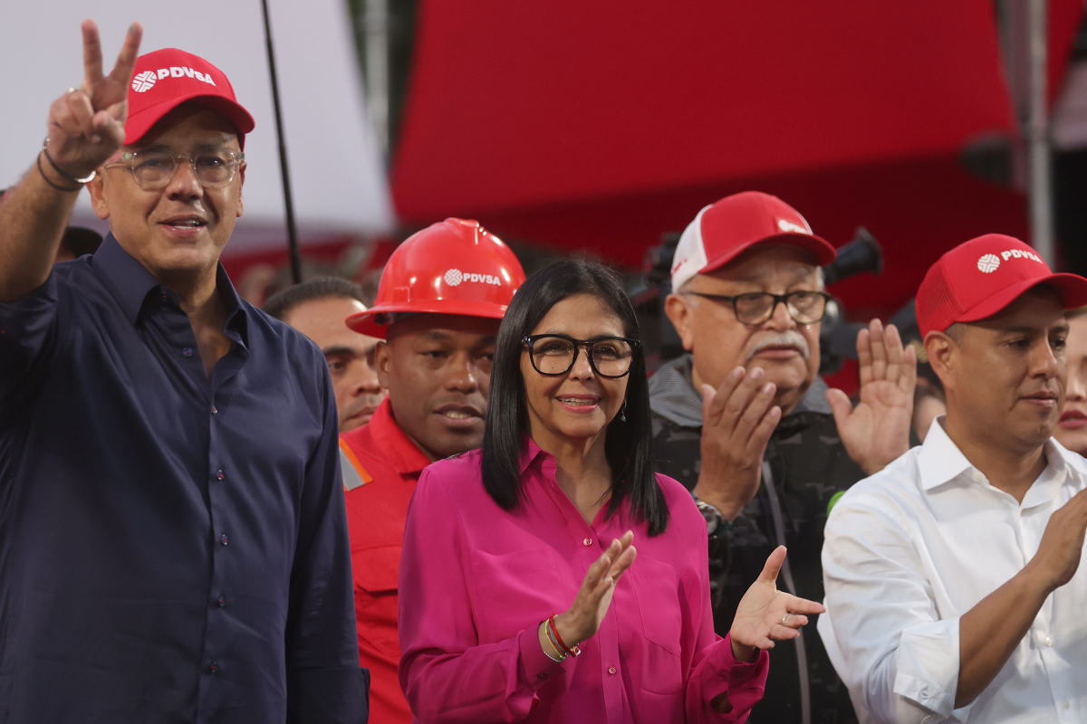 Venezuela anuncia que en las «próximas horas» se hará la primera exportación de gas