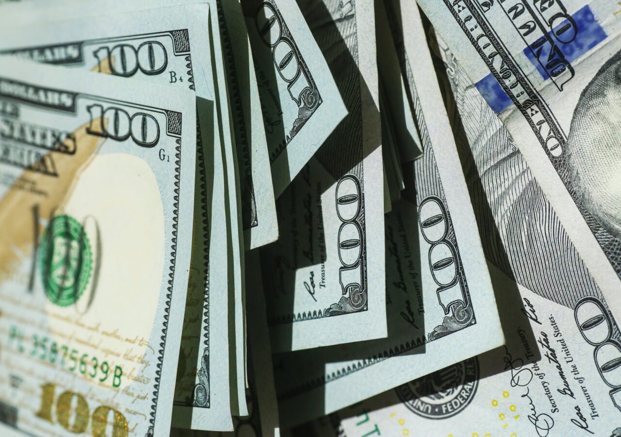 Third currency auction of the year will be 300 million dollars