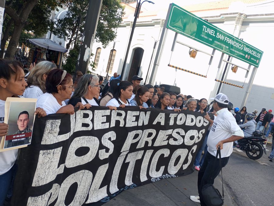 familiares-presos-politicos