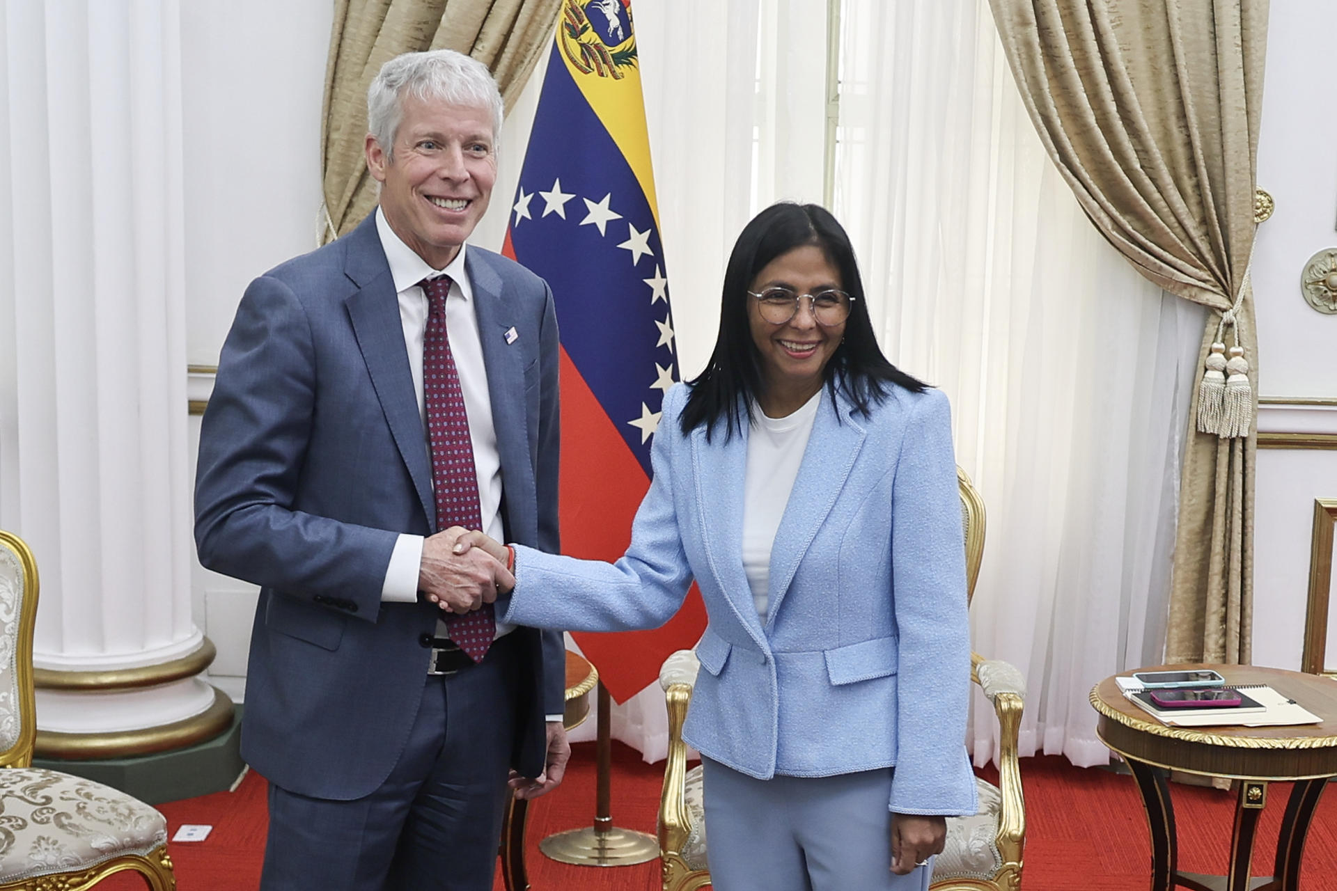 Secretario de Energía de EE UU en Caracas: Trump quiere impulsar aumento dramático de la producción petrolera de Venezuela