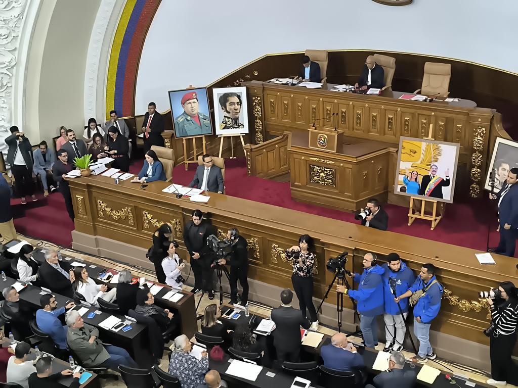 Cover image for Venezuelan Assembly Postpones Final Debate on Amnesty Law