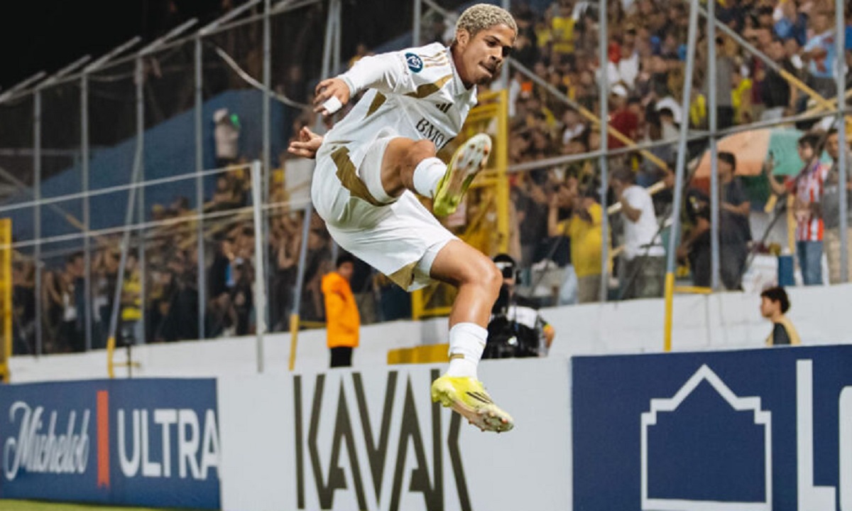 David Martínez anotó en la goleada de Los Ángeles FC