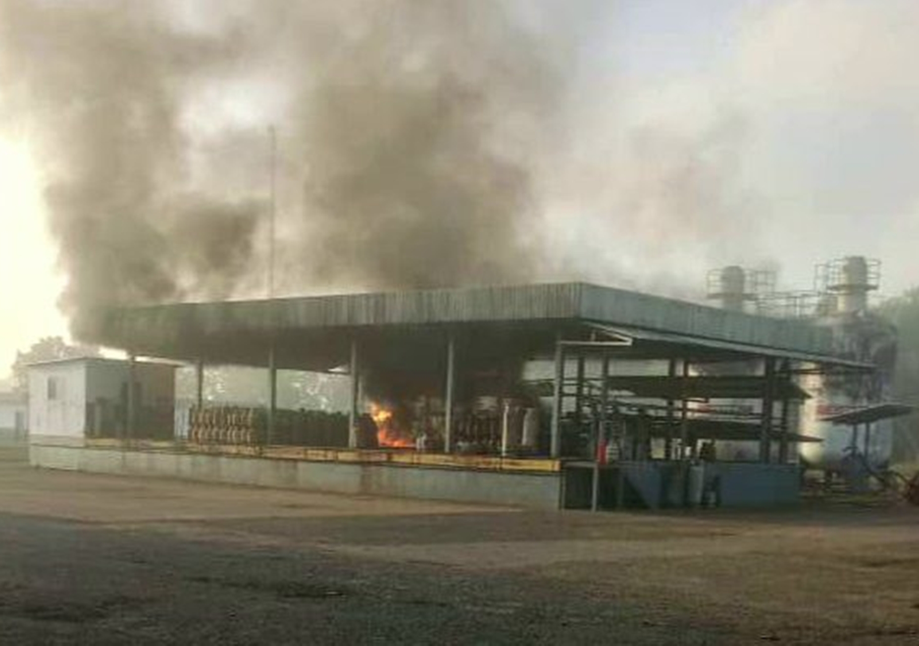 Incendio en planta de gas genera preocupación entre indígenas waraos de Delta Amacuro