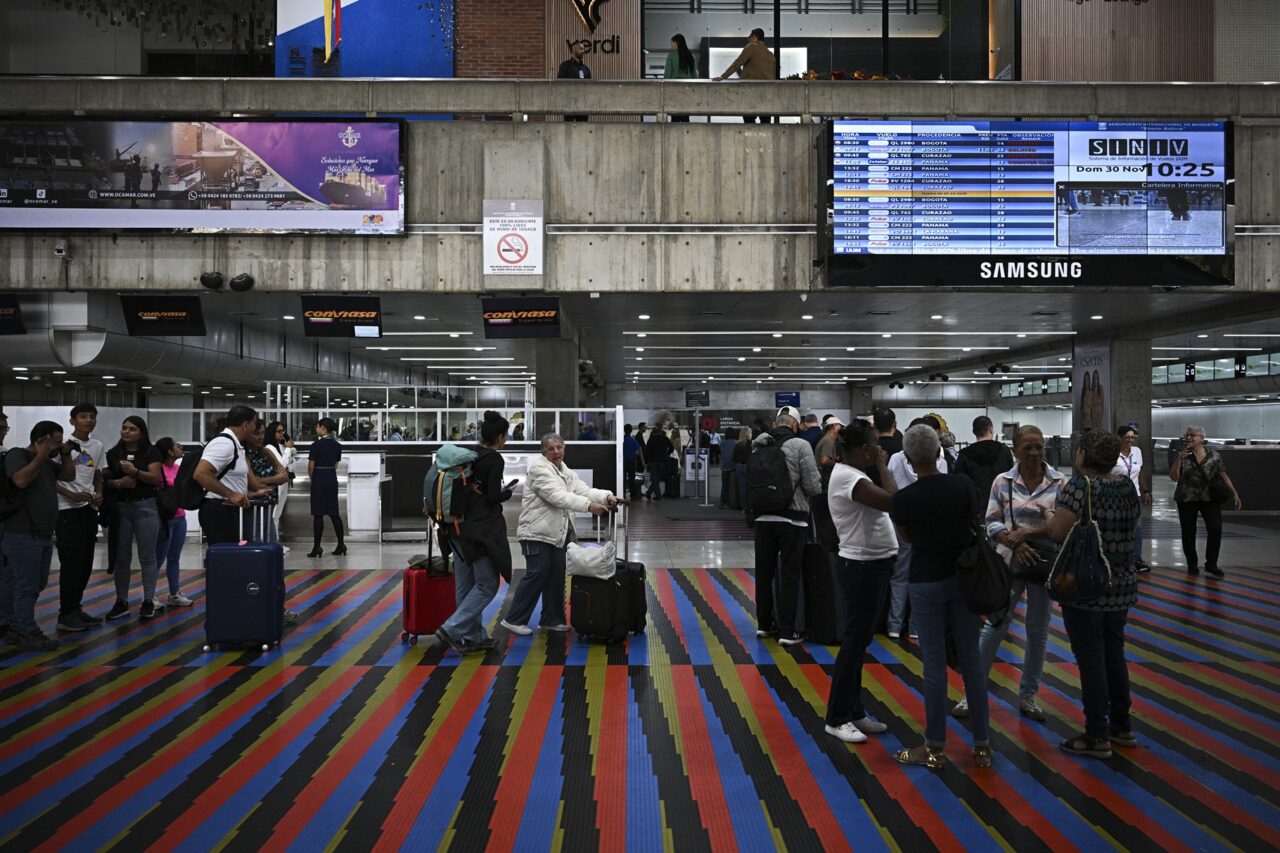 Estados Unidos inspecciona el aeropuerto internacional de Maiquetía