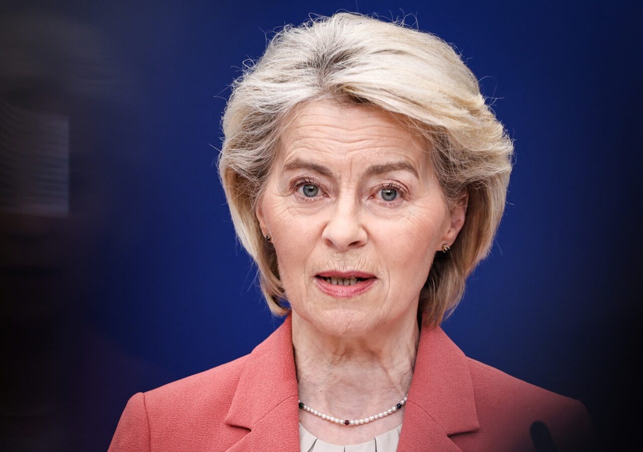 Von der Leyen: “No debería derramarse ni una lágrima por el régimen de Irán”