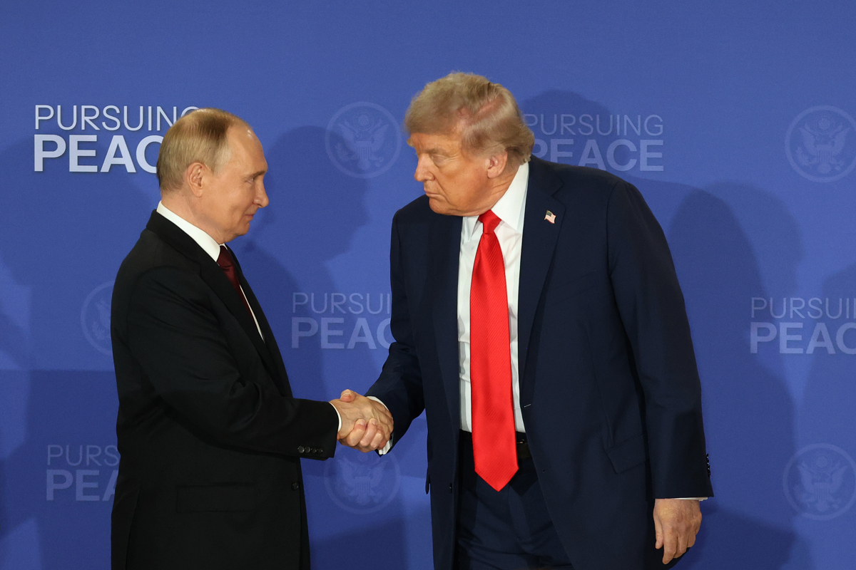 Trump pide a Putin el fin de la guerra con Ucrania