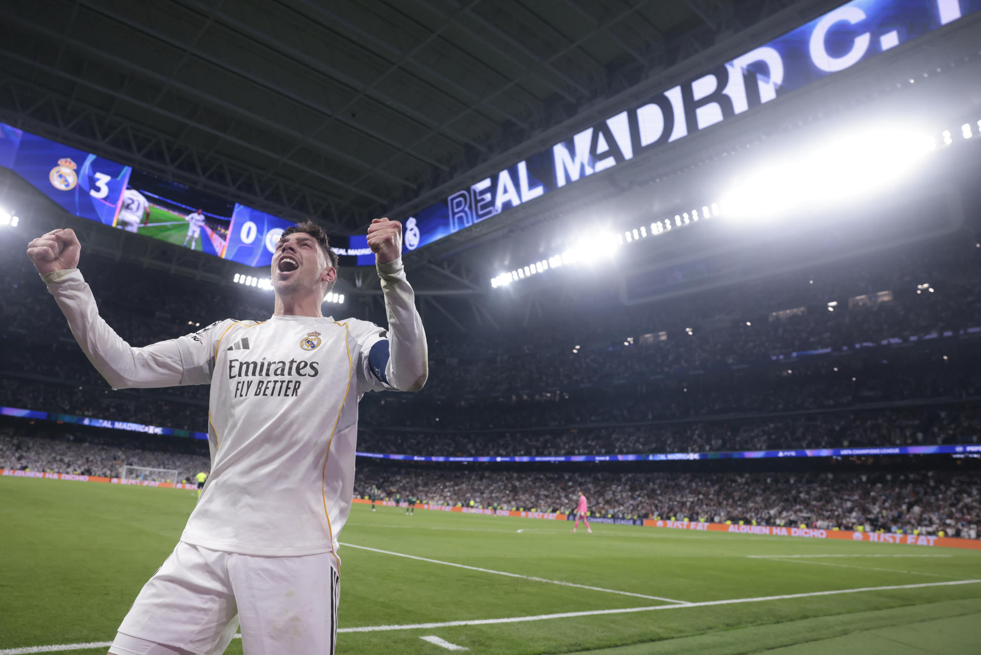 Triplete de Valverde encendió la fiesta del Real Madrid contra el Manchester City