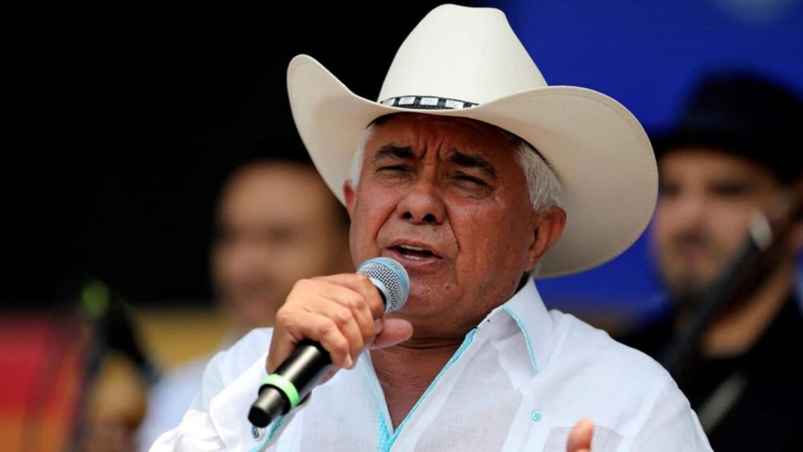 Reynaldo Armas dado de alta tras un mes hospitalizado en Colombia