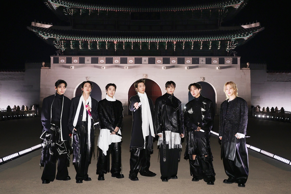 BTS muestra las dudas y retos de su regreso a los escenarios en su nuevo documental