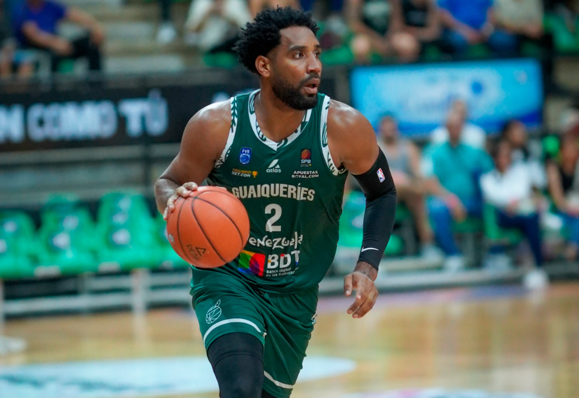Gaiteros extiende su invicto y se afianza en la cima de la Superliga de Baloncesto