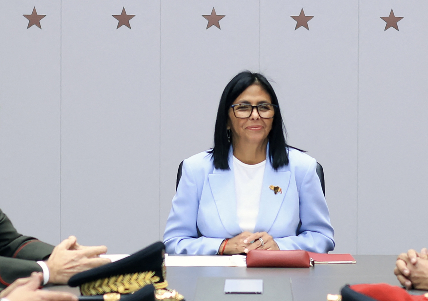 Delcy Rodríguez anuncia que habrá aumento del salario a partir del 1 de mayo