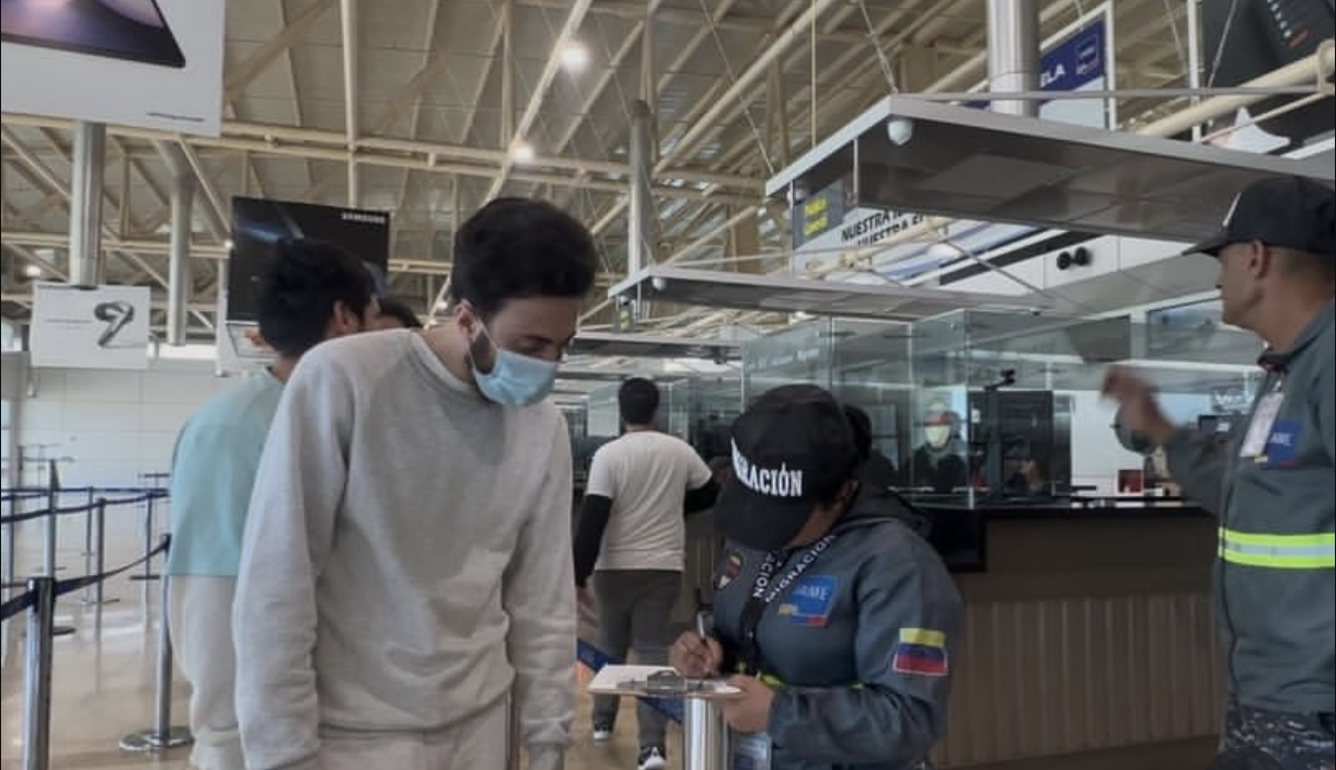 Venezuela recibe 171 migrantes venezolanos desde Estados Unidos