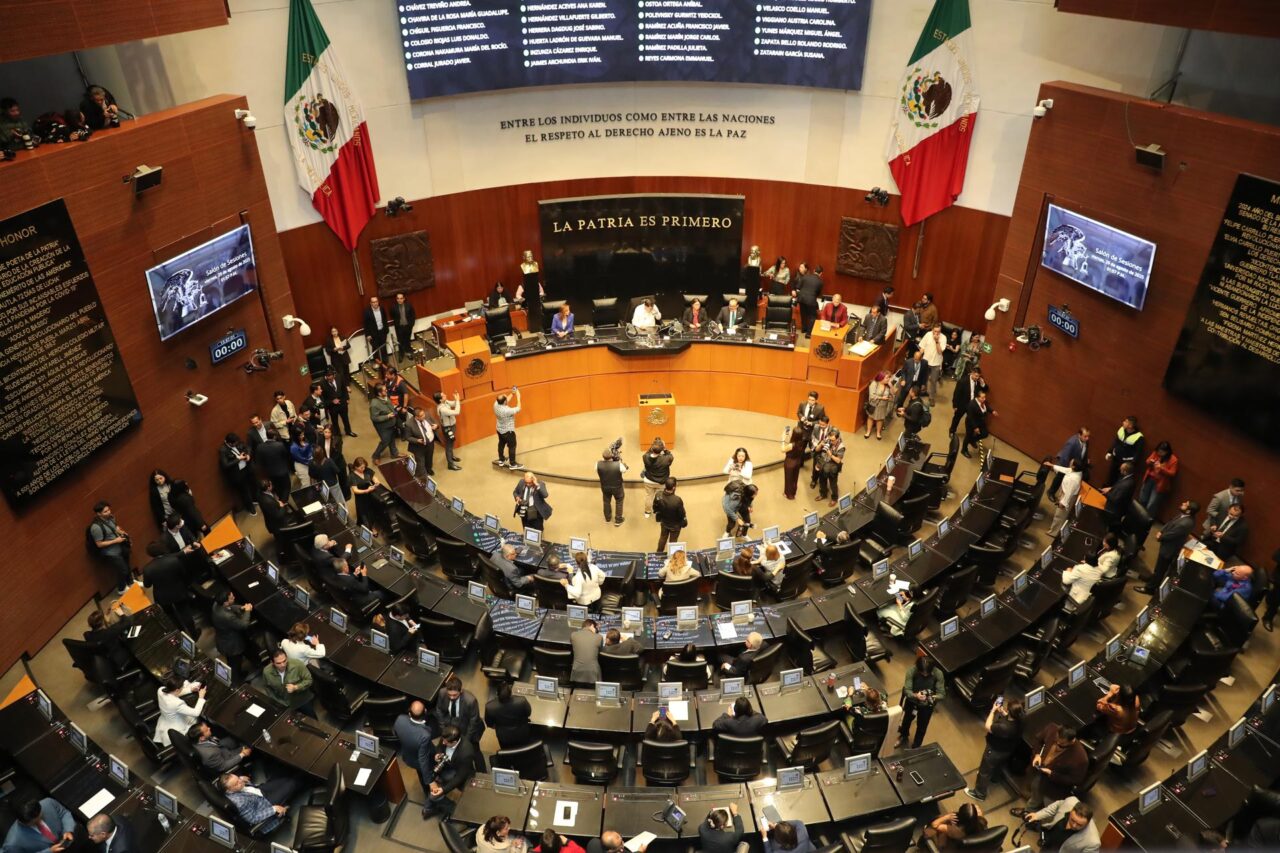 Senado mexicano aprueba entrada de 35 militares de EEUU para capacitación del Mundial