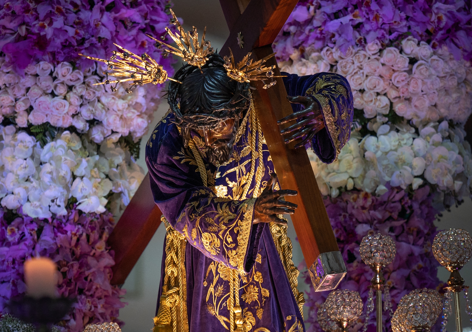 Miles de fieles veneran al Nazareno de San Pablo en Caracas