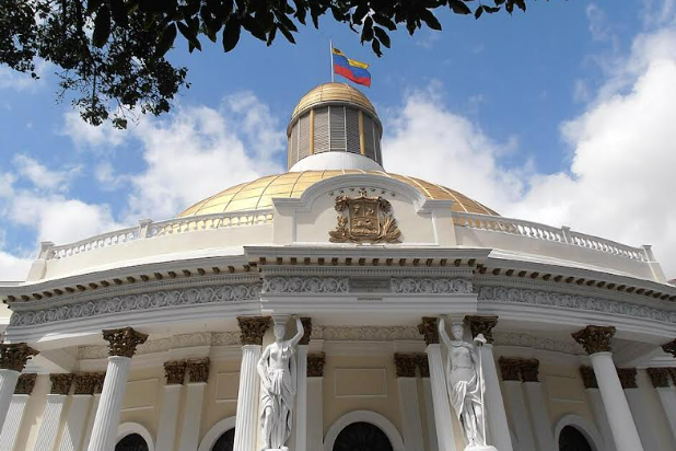 Reinstitucionalizar para reformar: el retorno del Senado en la transición venezolana