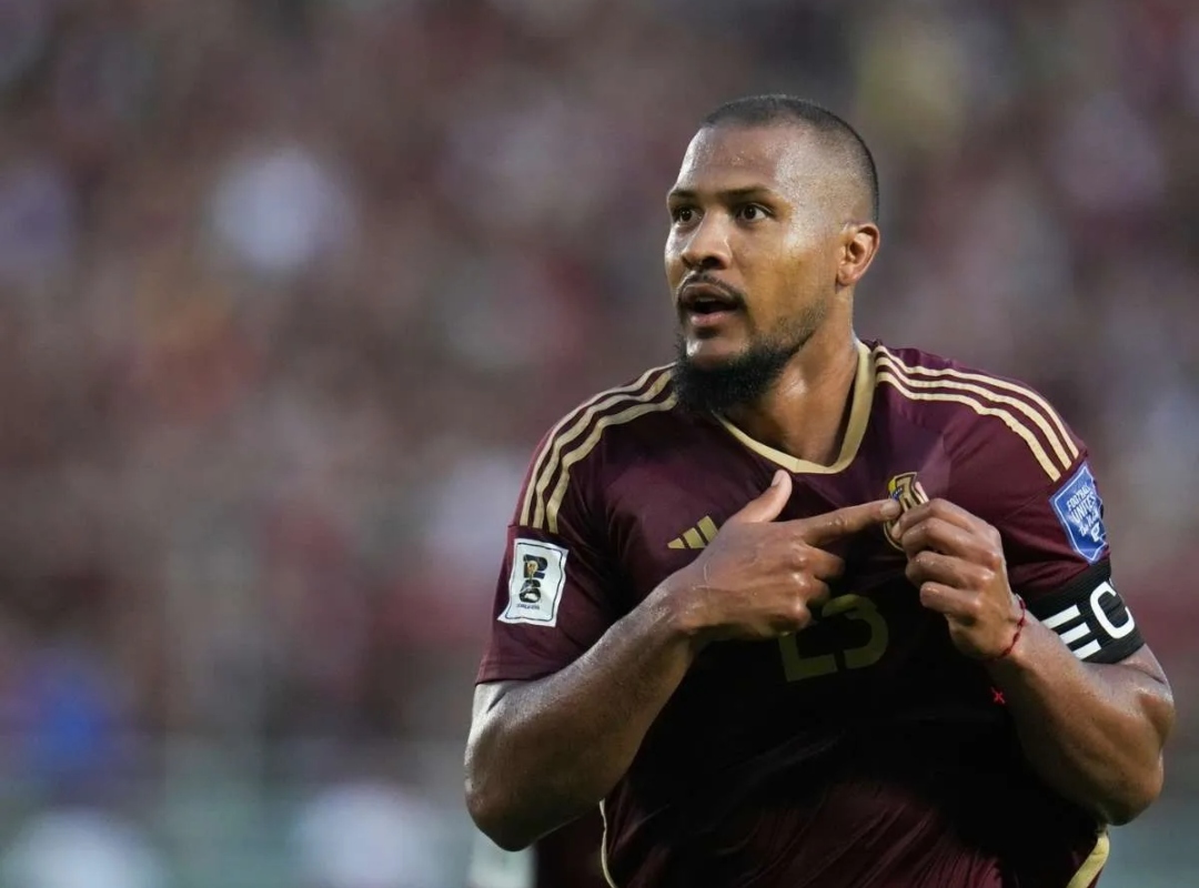 Salomón Rondón alcanzó los 50 goles con Venezuela tras el doblete ante Trinidad y Tobago