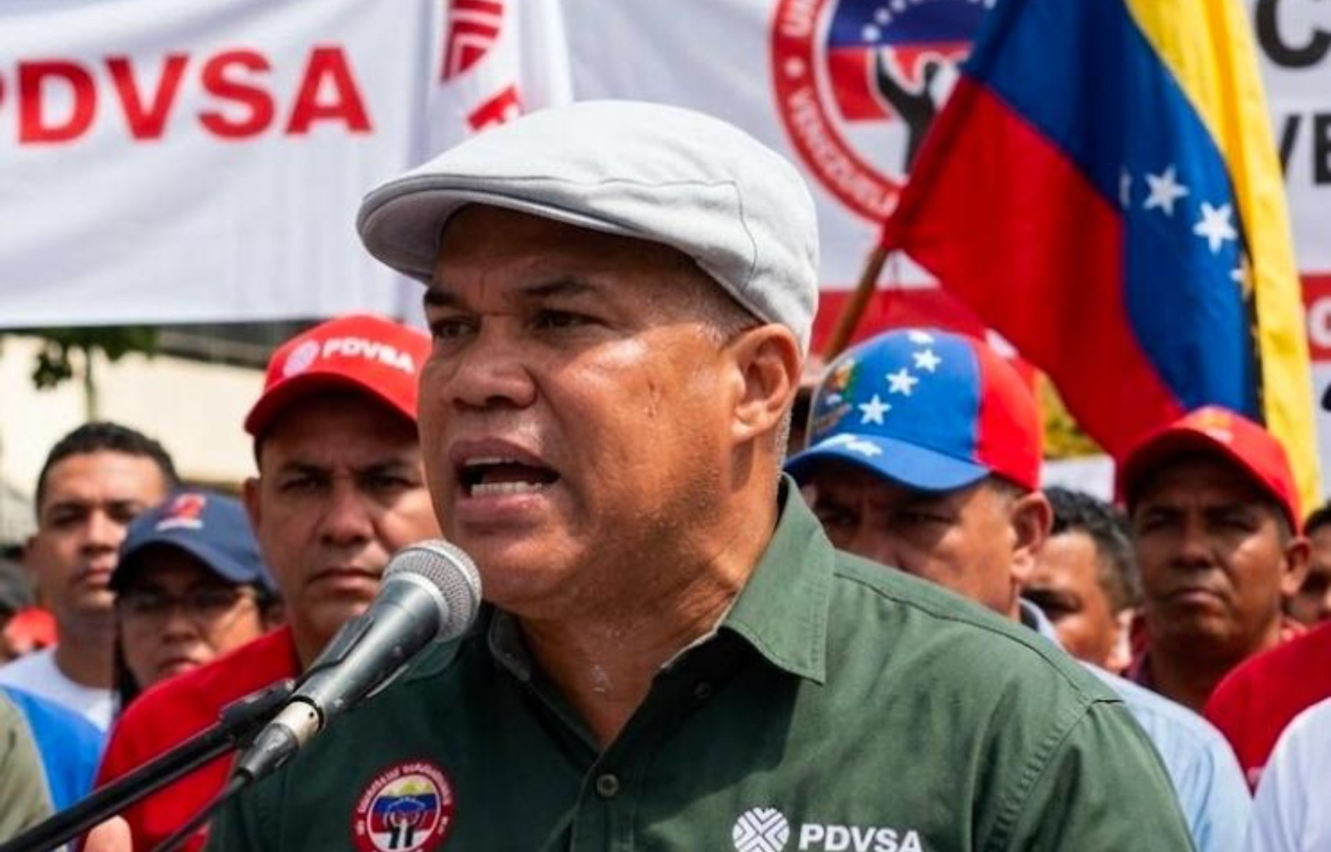 Juan Martínez: “Hay una privatización de facto del Estado en manos de una élite que sigue viendo los activos públicos como botín”