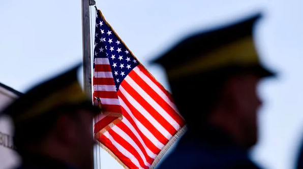 Tendencias opuestas en la política exterior norteamericana