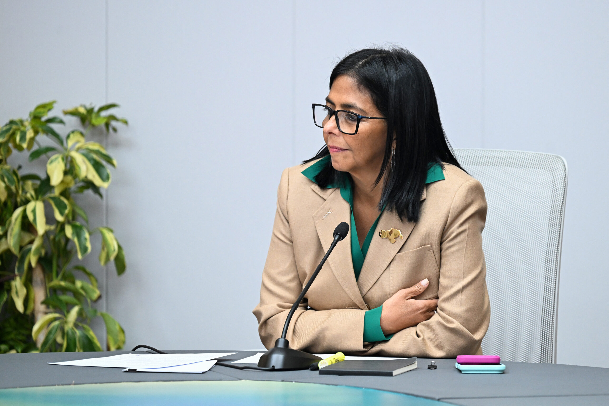 ¿Es legítimo el poder que ejerce Delcy Rodríguez?