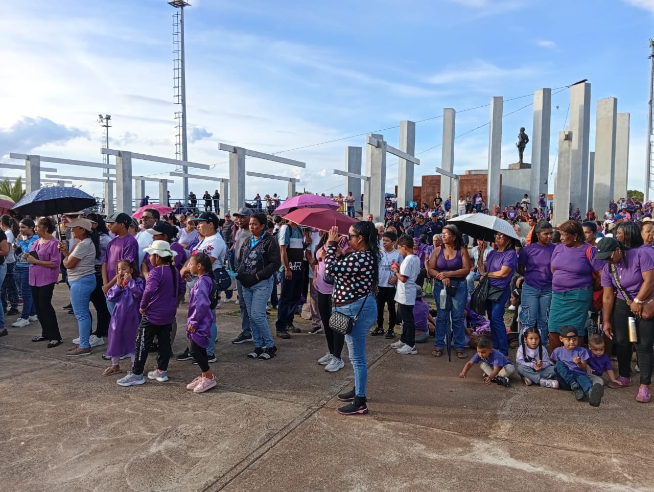 Feligreses en Bolívar. Foto: José Gregorio Silva