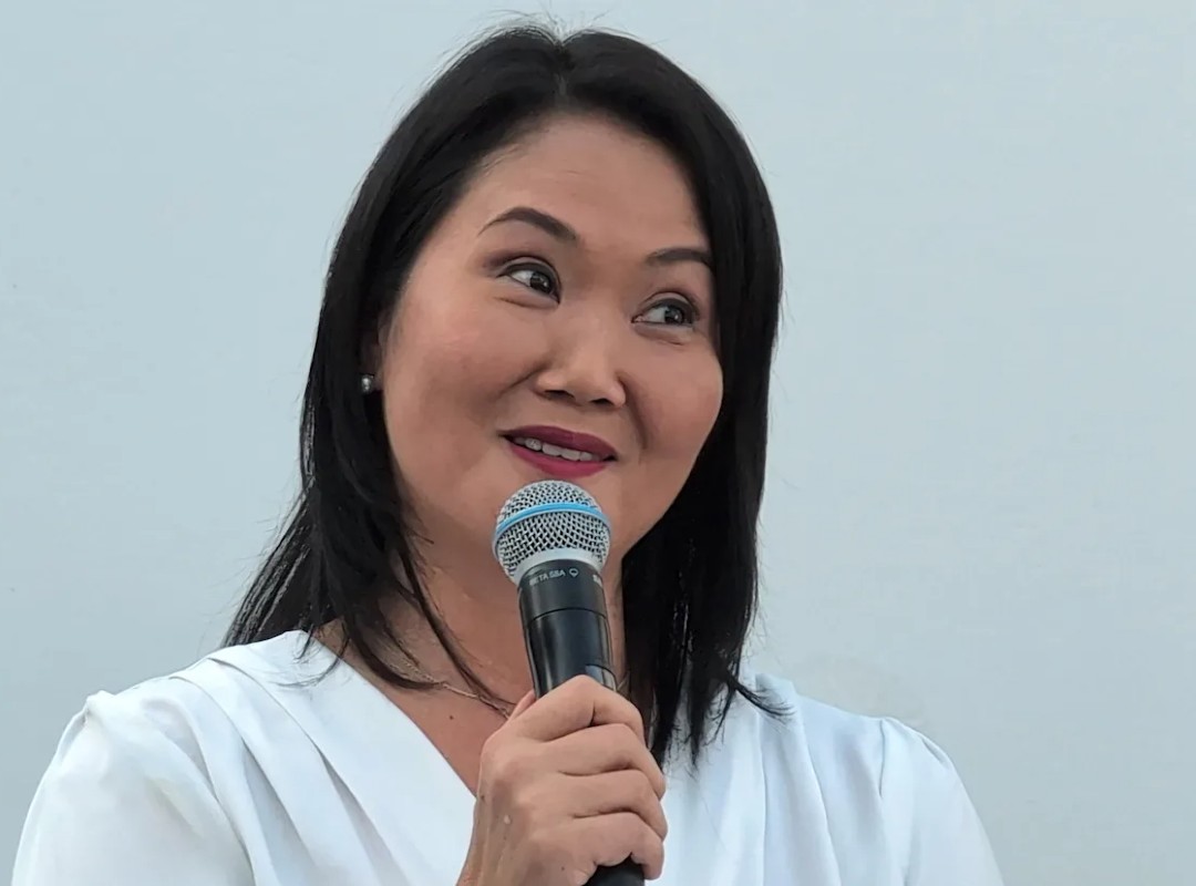 Keiko Fujimori y Rafael López Aliaga encabezan intención de voto en Perú