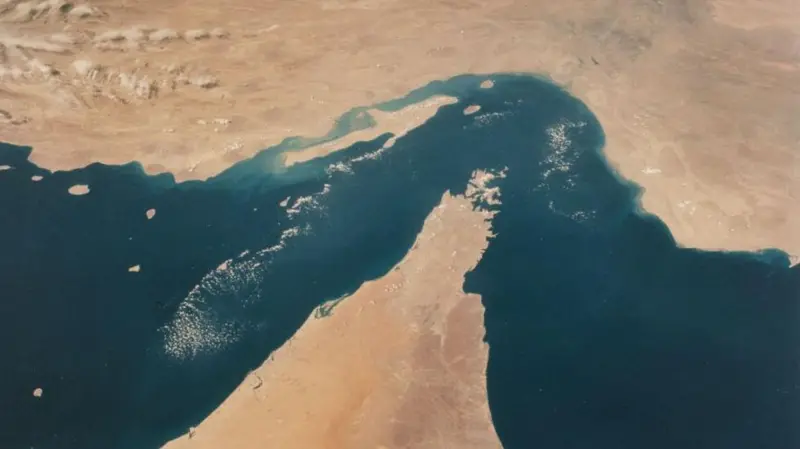 Por qué el estrecho de Ormuz es estratégico y cómo Irán lo ha usado como herramienta de presión en la guerra con EE.UU. e Israel