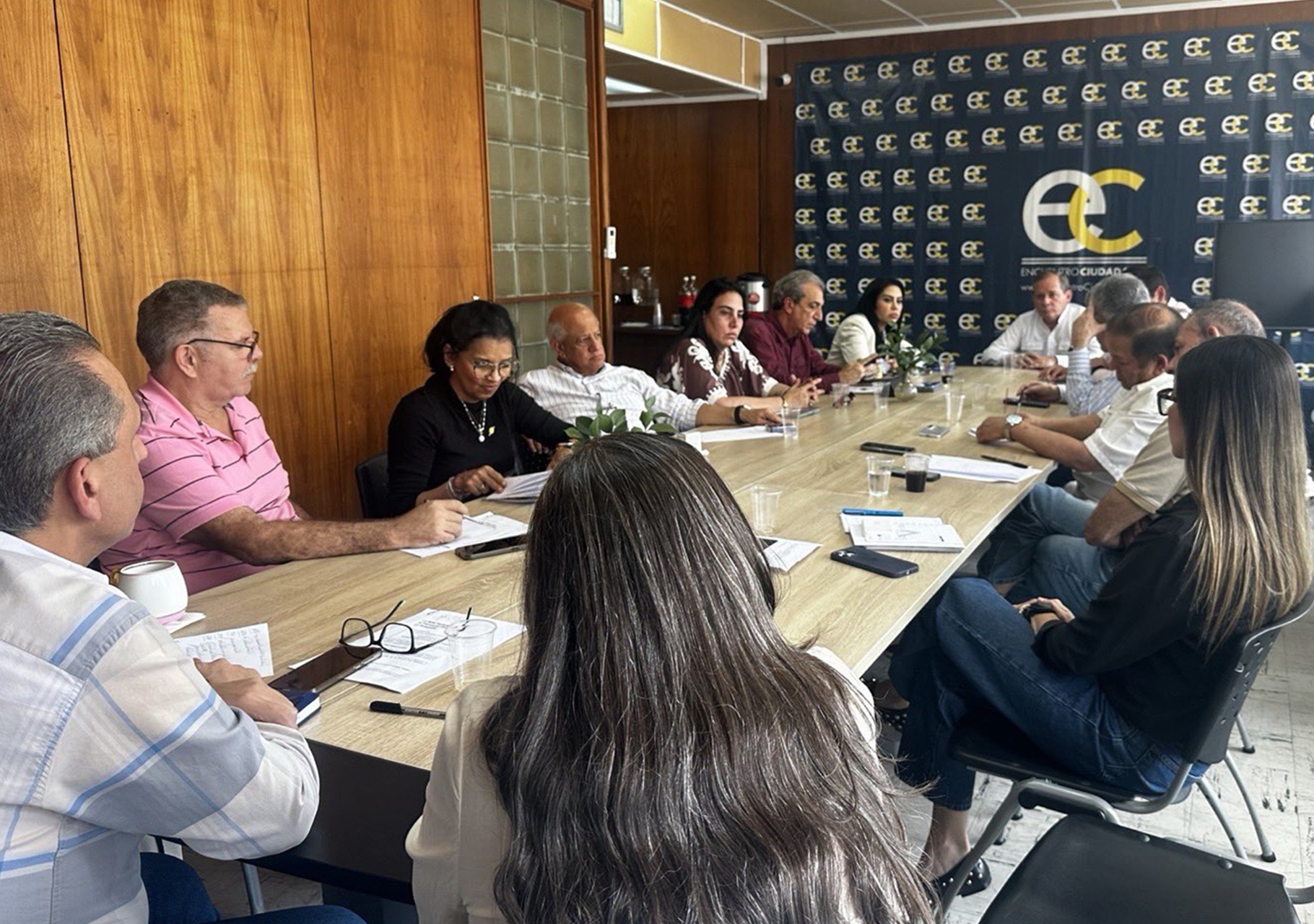 Oposición democrática presentará una hoja de ruta para la transición en Venezuela