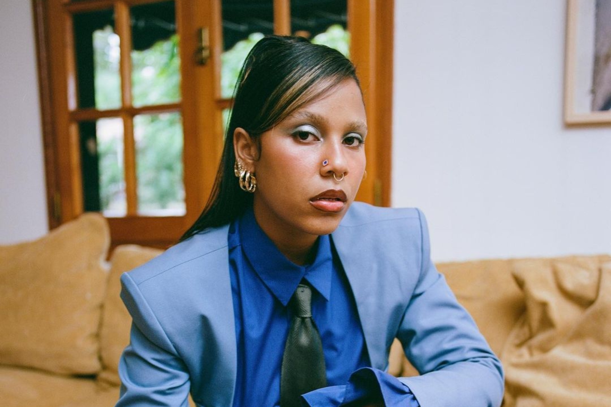 Exigen retirar imágenes de Tokischa semidesnuda en una basílica española