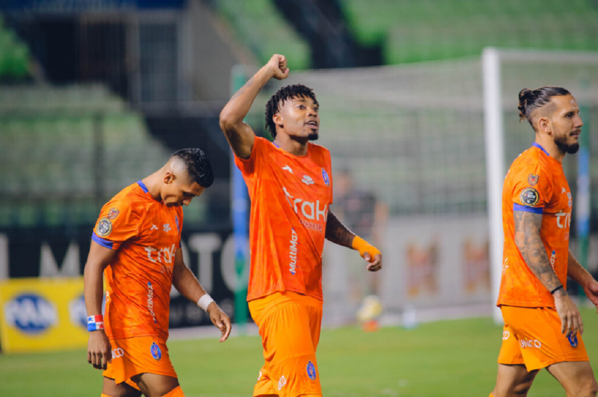 Deportivo La Guaira enfrentará en las alturas a El Bolívar
