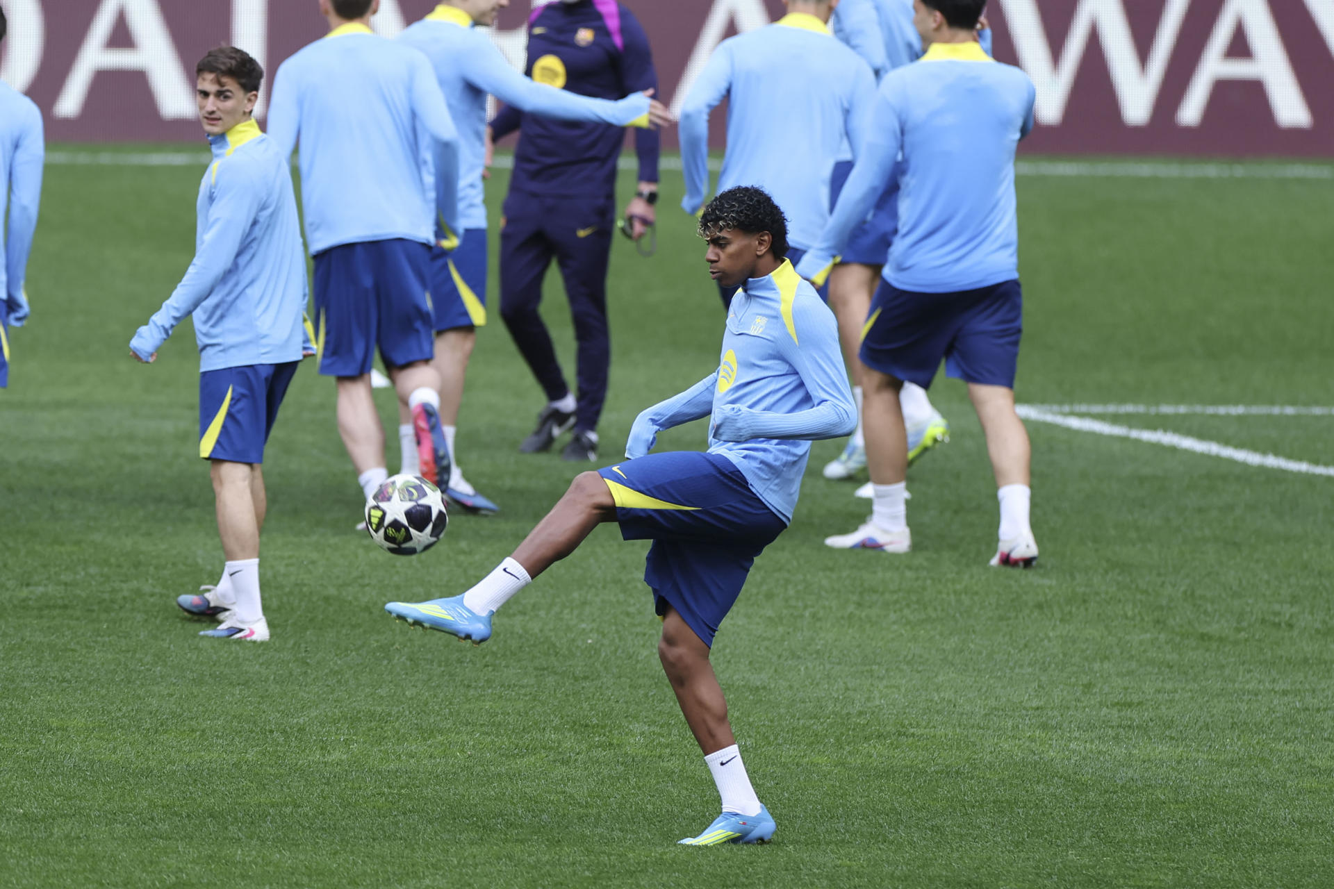 Barcelona y Real Madrid buscan la remontada en la Champions League