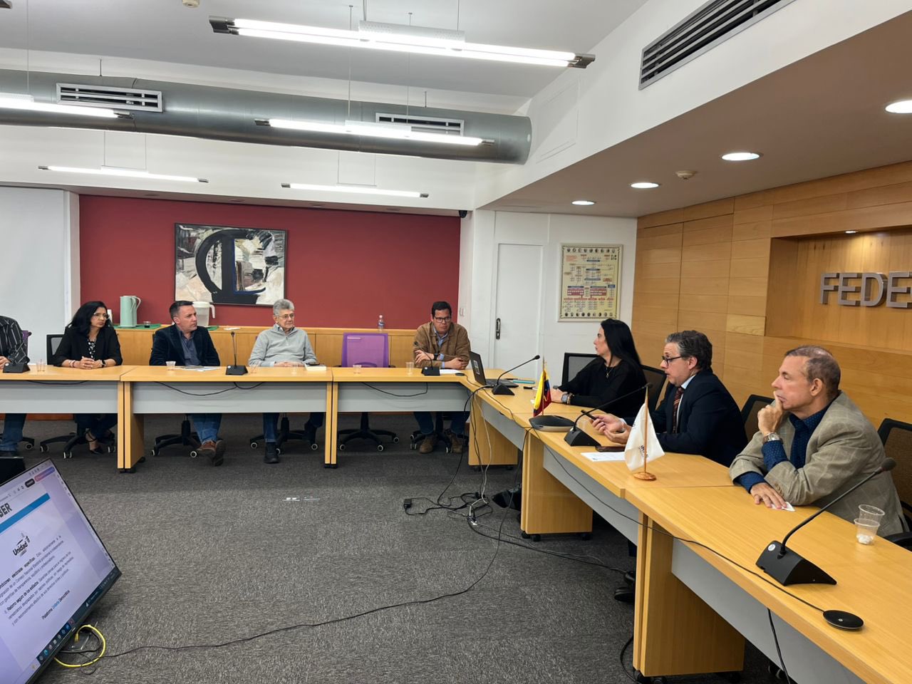 Plataforma Unitaria presenta a Fedecámaras su hoja de ruta para la transición democrática