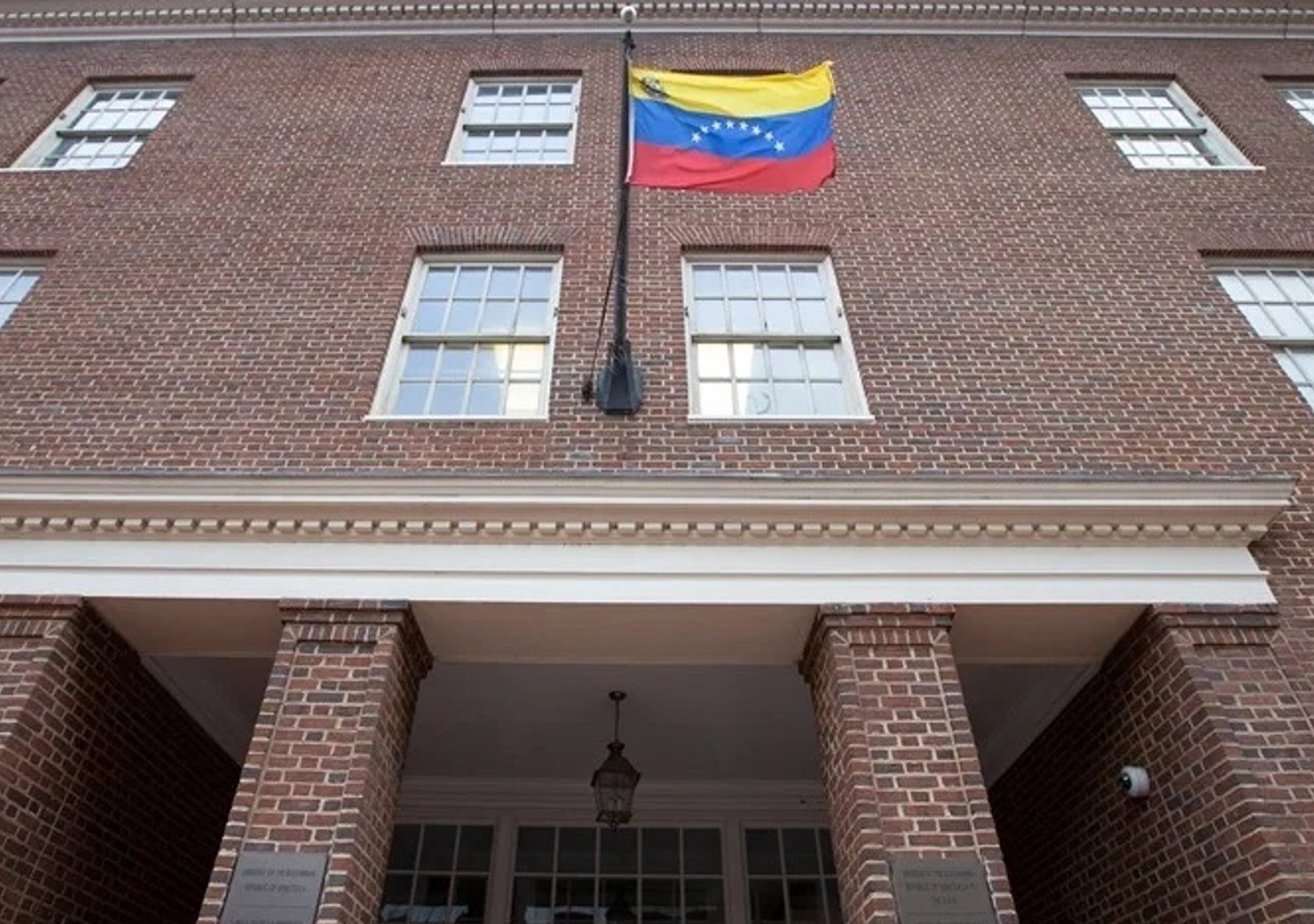 Tomará meses la reanudación de relaciones consulares entre Estados Unidos y Venezuela