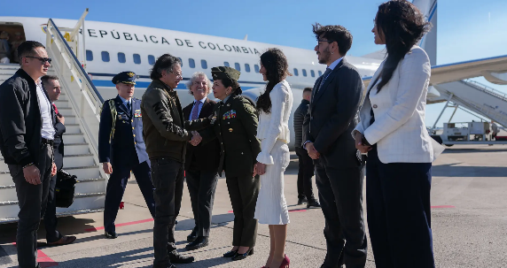 Petro se equivoca en Barcelona