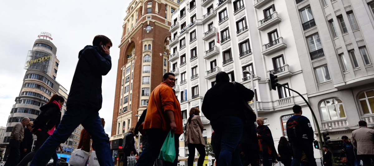 España arranca la regularización de migrantes: claves de la medida que ya suma 13.500 solicitudes en 24 horas y cómo acogerse