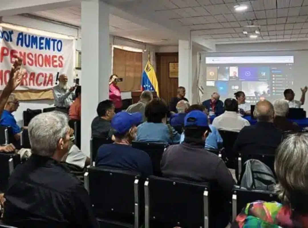Trabajadores alertan sobre esclavitud salarial en Venezuela: aprobaron una agenda de movilización