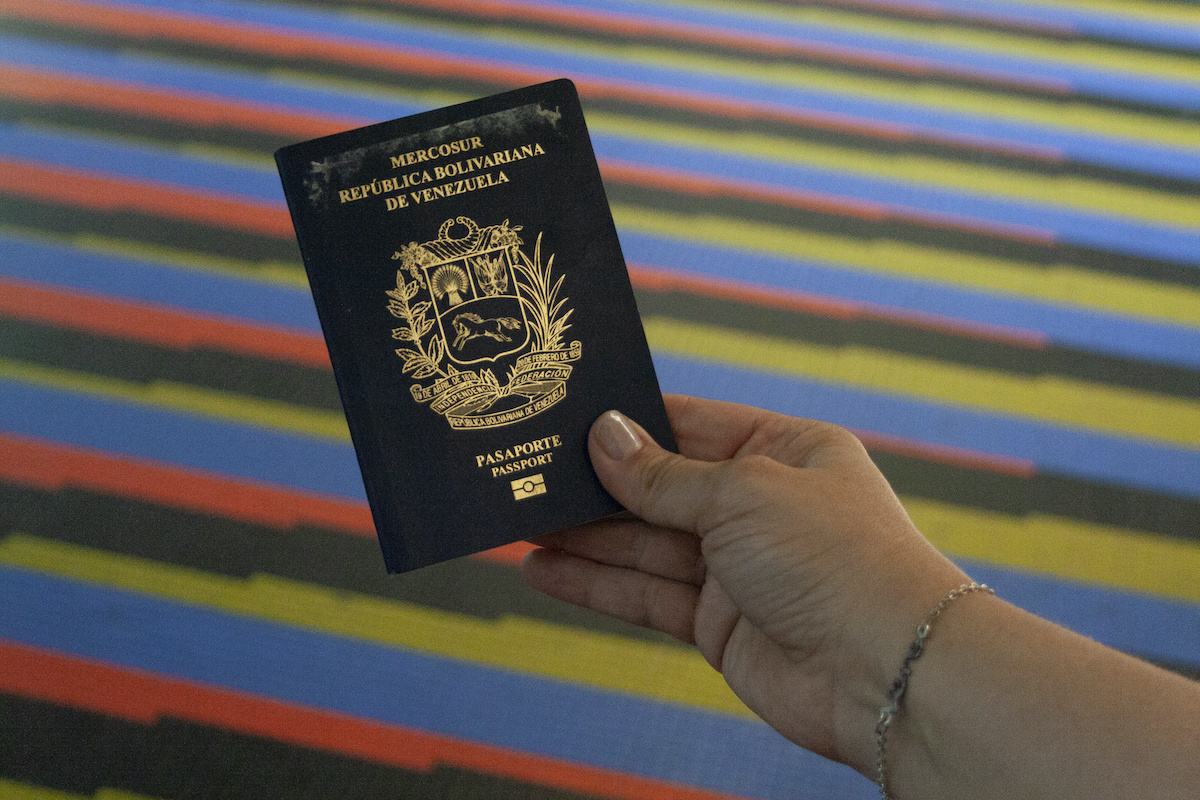 Saime fija nuevos precios del pasaporte en Venezuela: cuánto cuesta tramitarlo en 2026