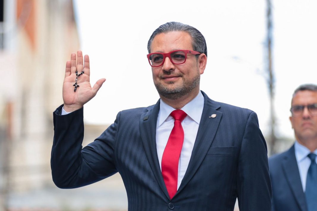 Darwin González se aparta de Fuerza Vecinal: continuará su carrera política como independiente