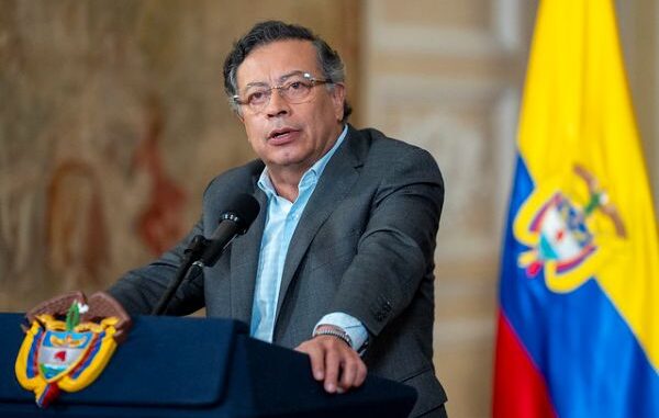 Gustavo Petro convoca protestas y detalla reformas clave en propuesta constituyente