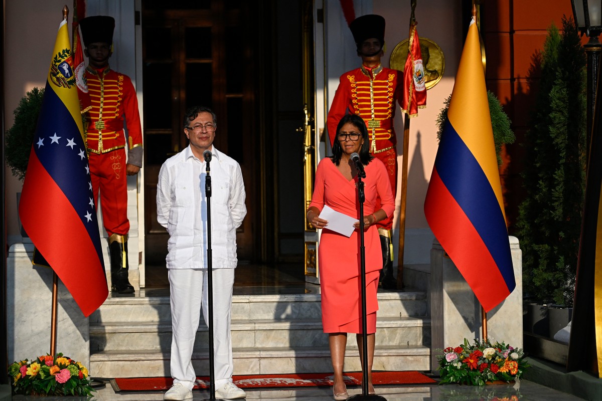 Colombia y Venezuela acuerdan plan para liberar la zona fronteriza de mafias y narcotráfico