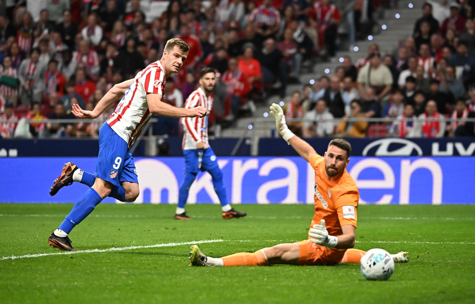 Atlético de Madrid le ganó al Athletic de Bilbao a días de enfrentarse con el Arsenal