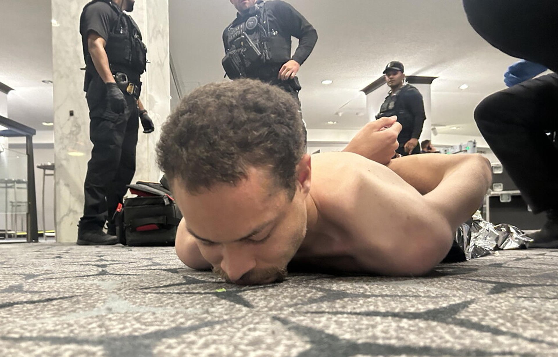 EE UU: la policía confirma que el atacante de la cena de corresponsales actuó solo