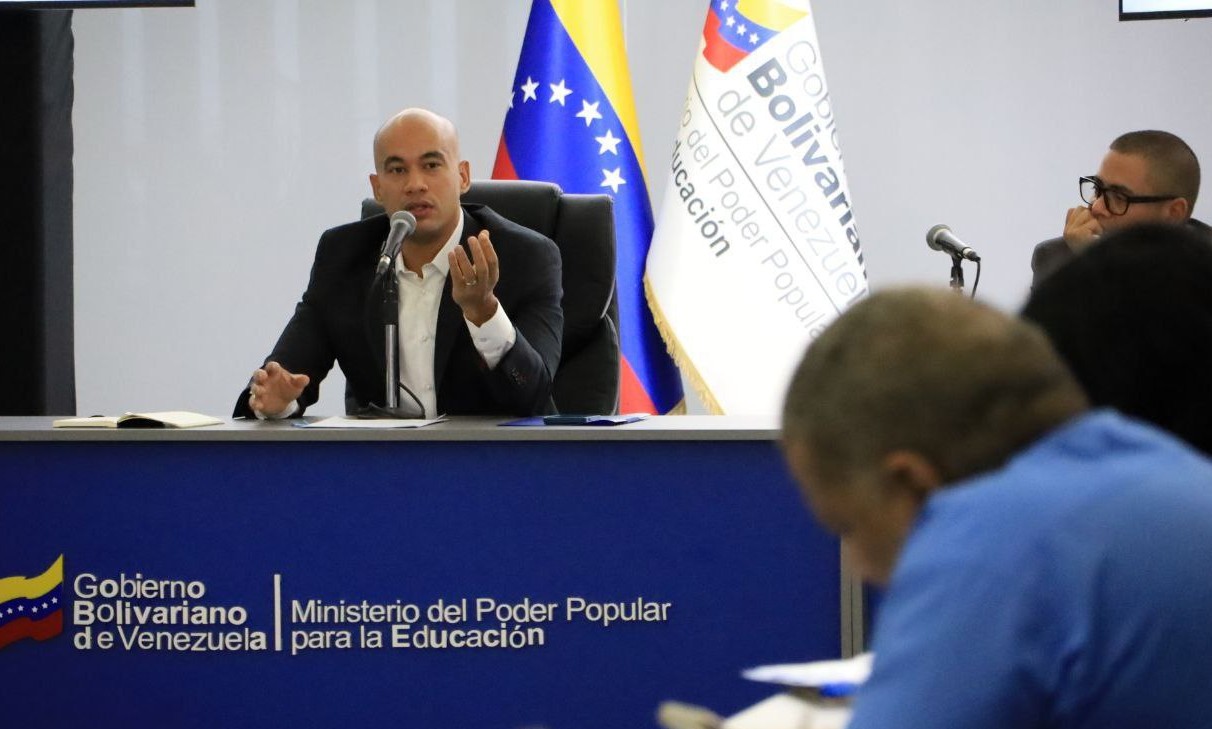 Cover image for Héctor Rodríguez, el rostro “potable” para reinventar el Estado chavista