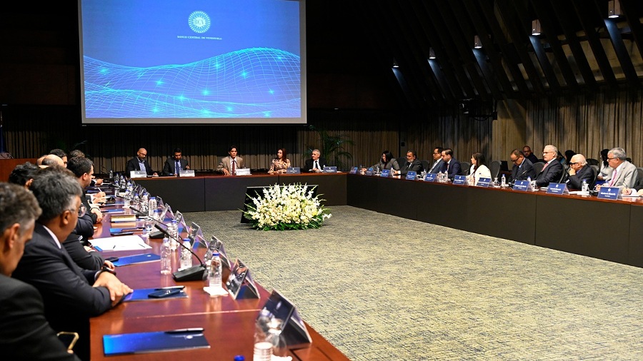 Firma contratada por EE UU supervisará uso de fondos de la República, confirmó el BCV