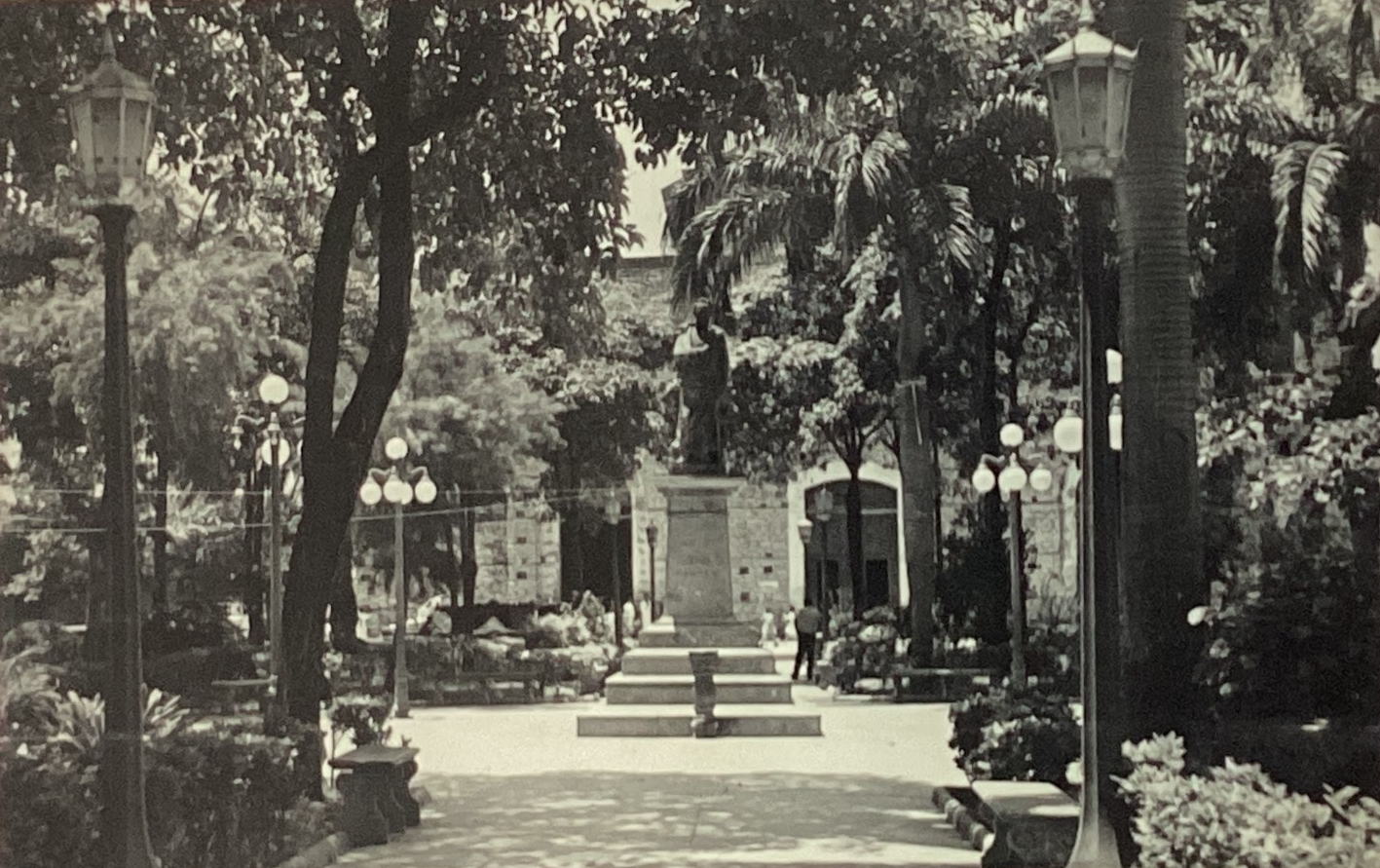 La plaza Bolívar