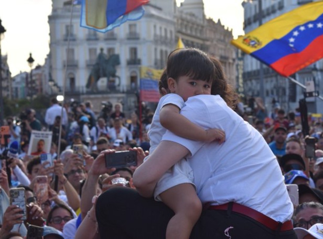 María Corina Machado promete a las madres venezolanas un reencuentro en libertad