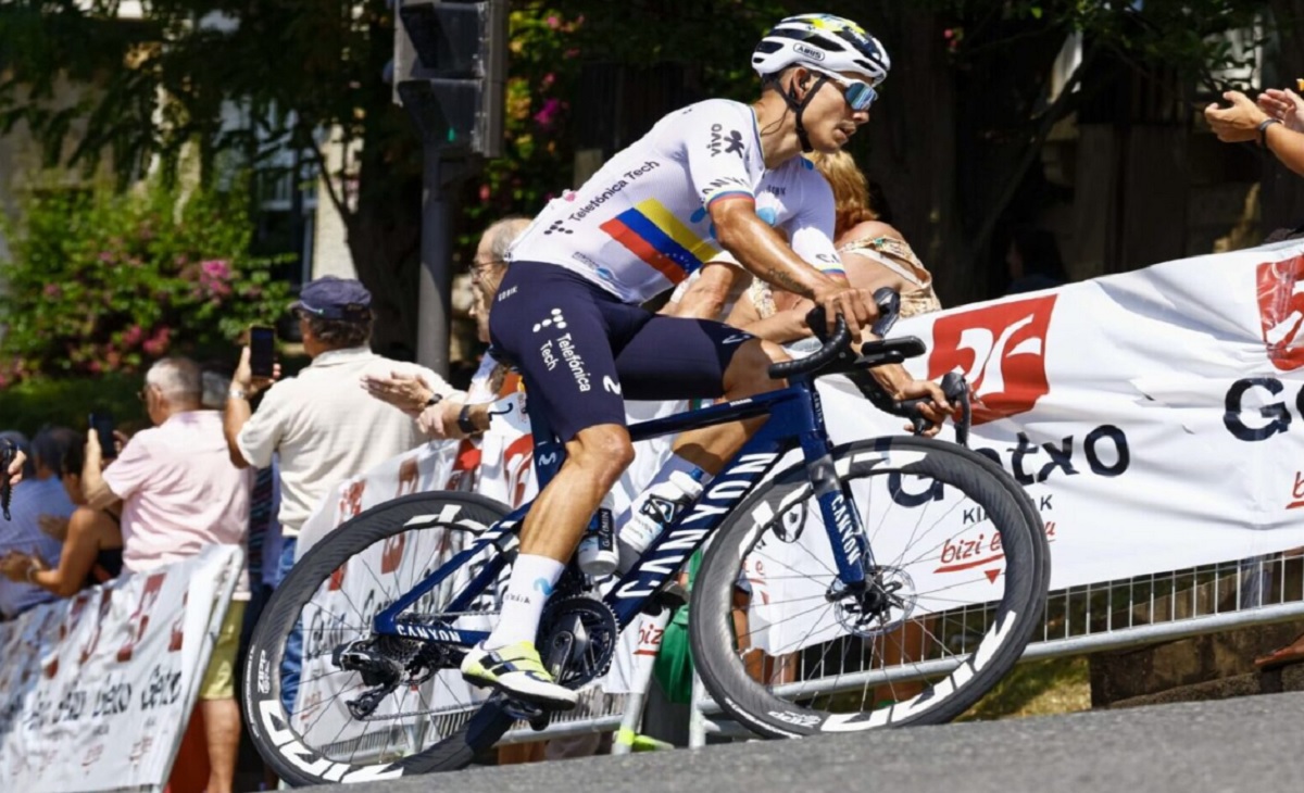 Orluis Aular termina segundo en la cuarta etapa del Giro de Italia